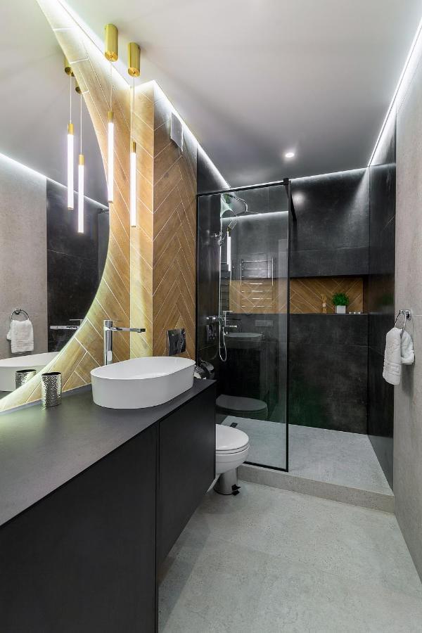 Royal Vip Jacuzzi Apart Lviv Luaran gambar