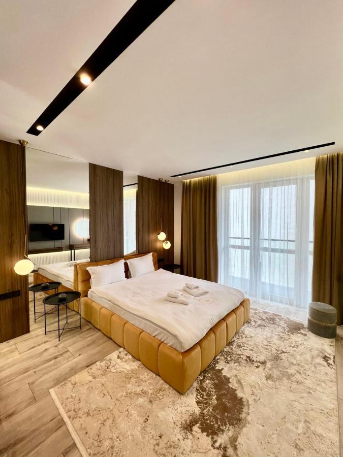 Royal Vip Jacuzzi Apart Lviv Luaran gambar