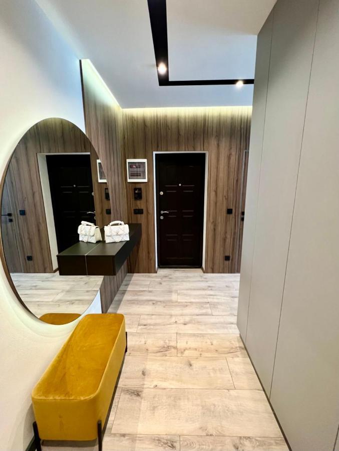 Royal Vip Jacuzzi Apart Lviv Luaran gambar